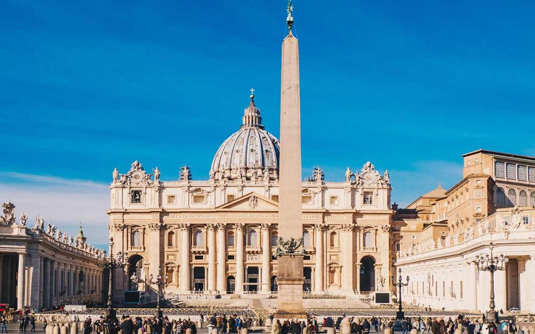 Vatican et bénédiction des couples homosexuels et divorcés-remariés : fronde et mise au point
